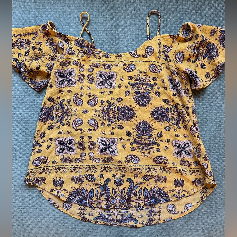 Yellow and Blue Off-Shoulder Flutter Sleeve Top
